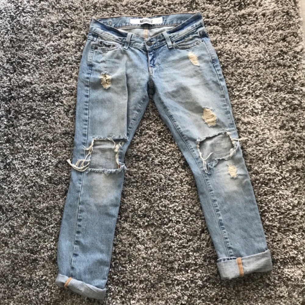 brandy melville boyfriend jeans